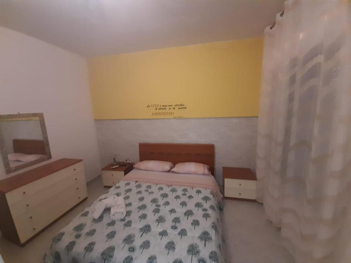 مبيت وإفطار كامبومارينو Il Casale Di Zi'Leo المظهر الخارجي الصورة